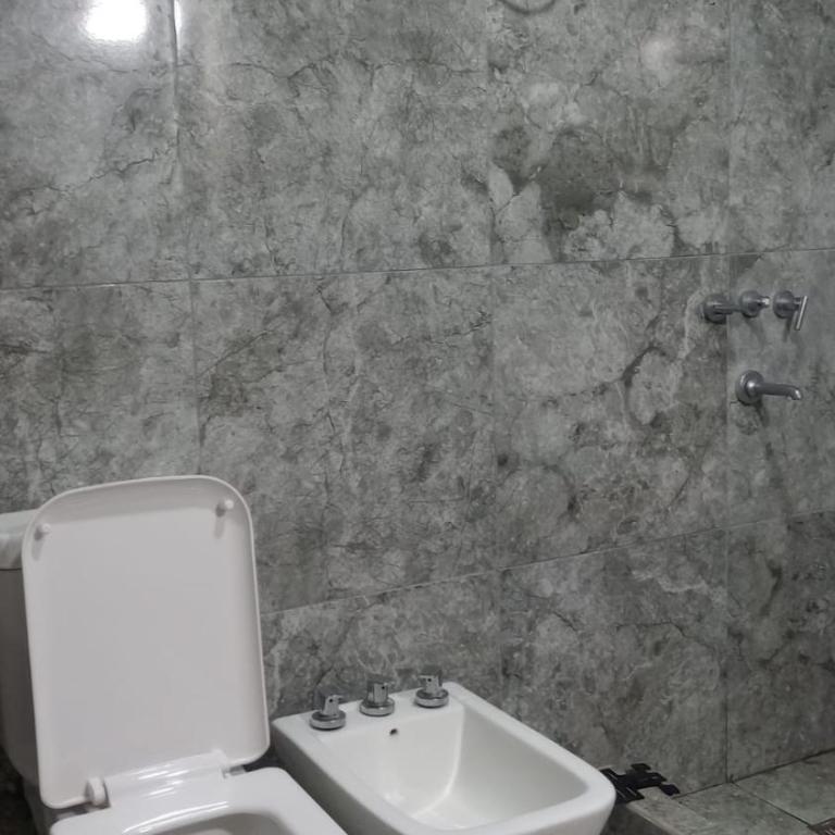 Alojamiento Lindo Amanecer - Three-Bedroom Vacation Home - 11