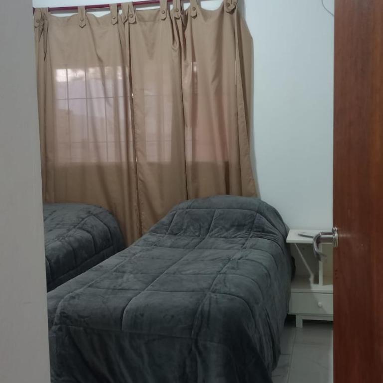 Alojamiento Lindo Amanecer - Three-Bedroom Vacation Home - 13