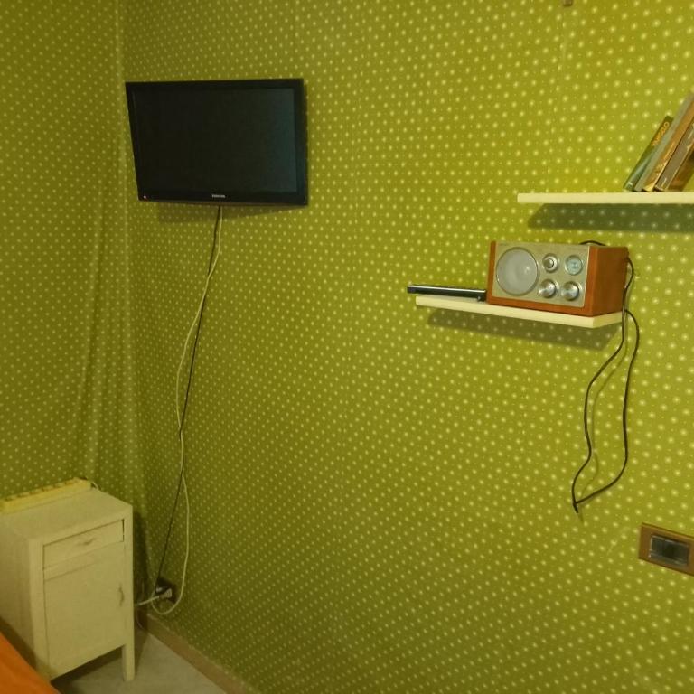 Studio apartment in the historic center - One-Bedroom Standard Apartment - 2