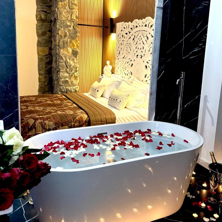 FORTUNA ORO Luxury Stay - Deluxe One-Bedroom Apartment - 11