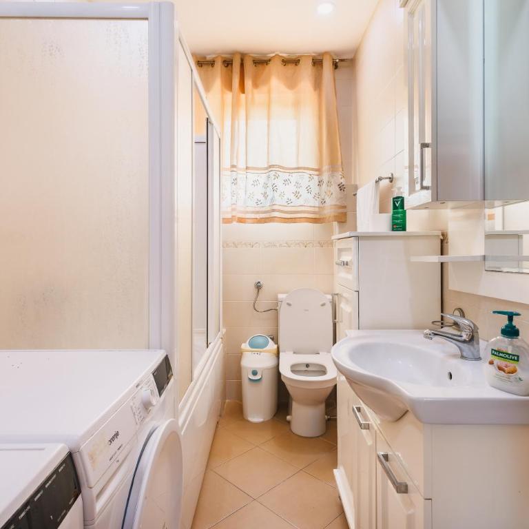 Apartment Salaj - Three-Bedroom House - 32