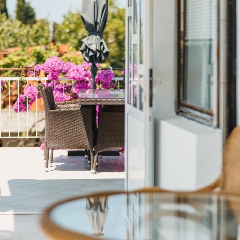 Apartment Salaj - Three-Bedroom House - 8