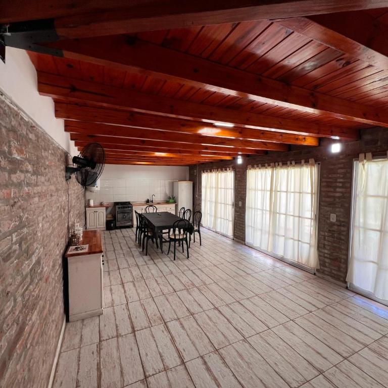 Casa quincho con Pileta - Casa con 1 dormitorio - 4