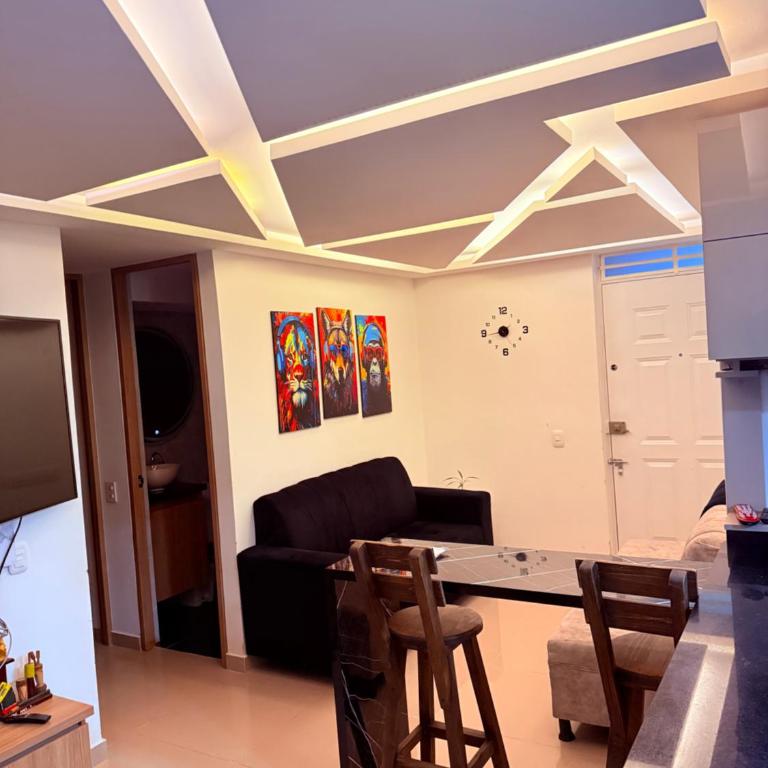 Acogedor apartamento en Bogotá - Two-Bedroom Apartment with Balcony - 1