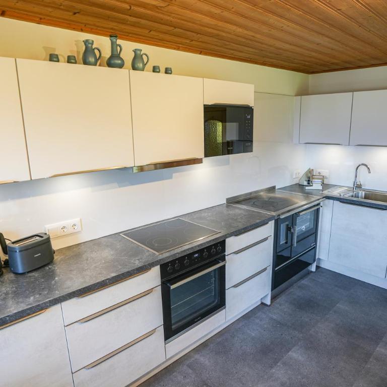 Beim Rauter - Emberger Alm - Ferienhaus mit 3 Schlafzimmern - 13