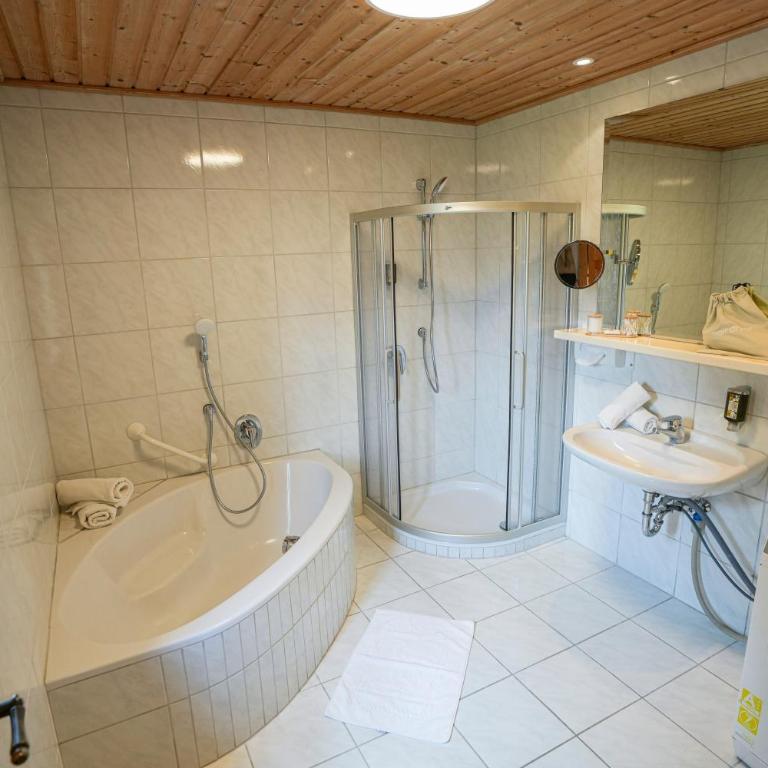 Beim Rauter - Emberger Alm - Ferienhaus mit 3 Schlafzimmern - 17