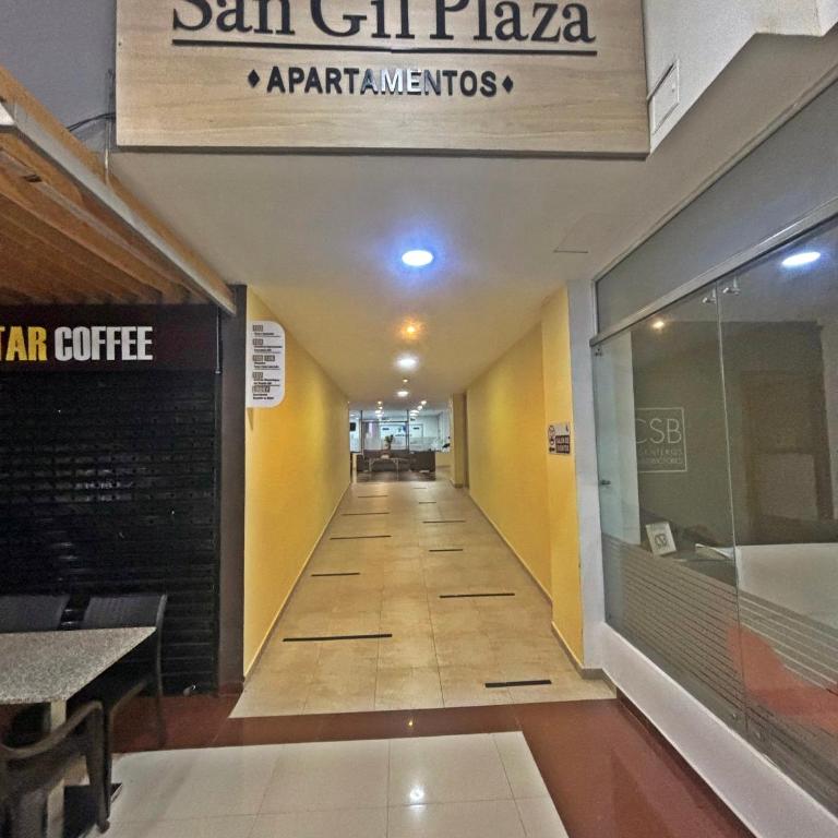 Exclusivo Apartamento Plaza Con Piscina - Two-Bedroom Apartment - 13