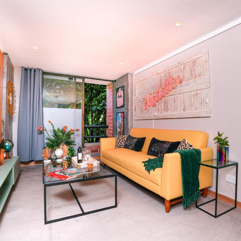 Apartamentos Ayamonte by HOUSY HOST - Two-Bedroom Deluxe Apartment - 1