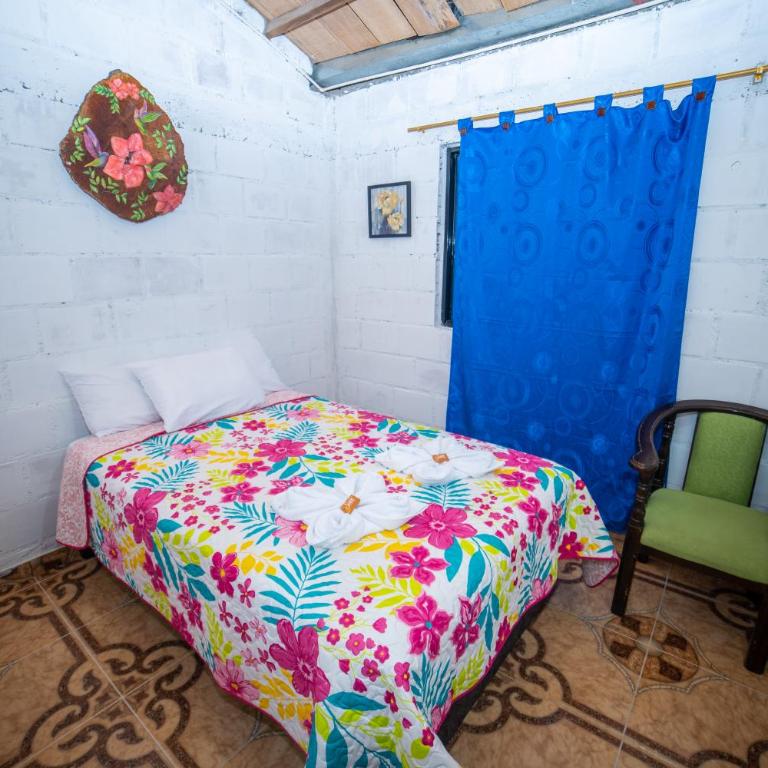 en brazos de la abuela - Triple Room with Private Bathroom - 3