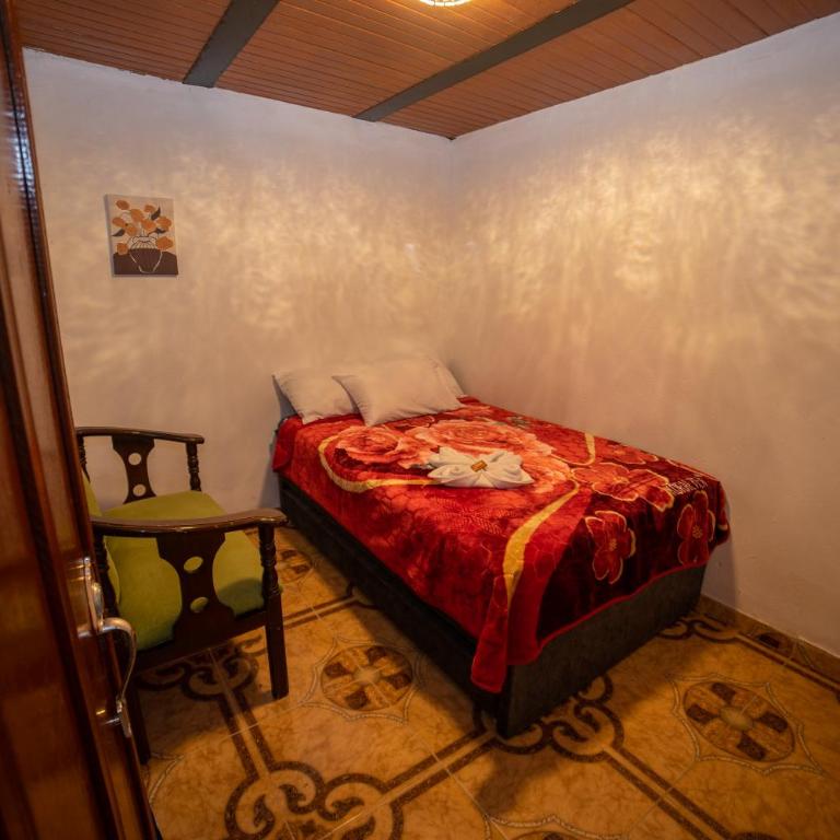 en brazos de la abuela - Triple Room with Shared Bathroom - 5