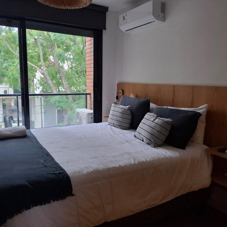 Black - Comfortable and bright, across from Shopping - One-Bedroom Apartment - 13
