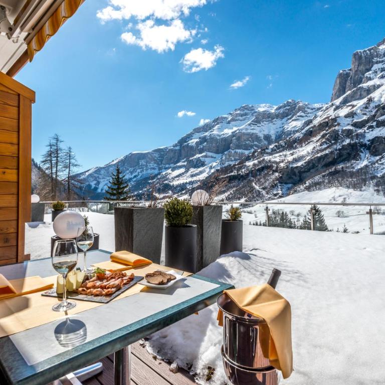 Hotel Restaurant Waldhaus - Doppelzimmer mit Terrasse - 2