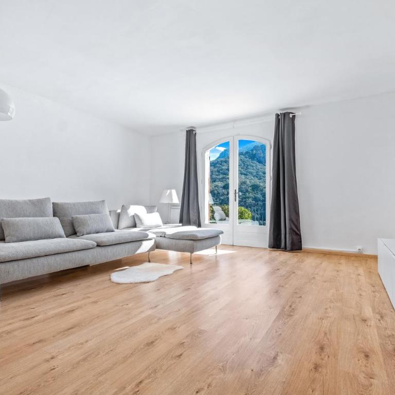 Luxury Villa for 8, private pool, airco, sea and mountain views - Villa - 14