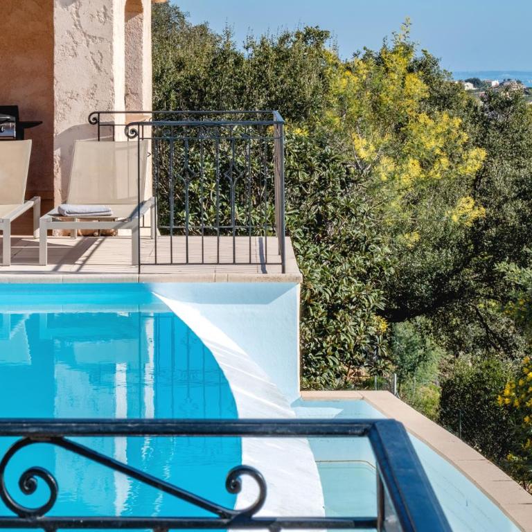 Luxury Villa for 8, private pool, airco, sea and mountain views - Villa - 23