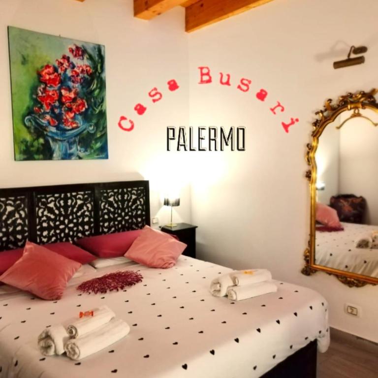 Casa Busari - Double Room with Balcony - 6