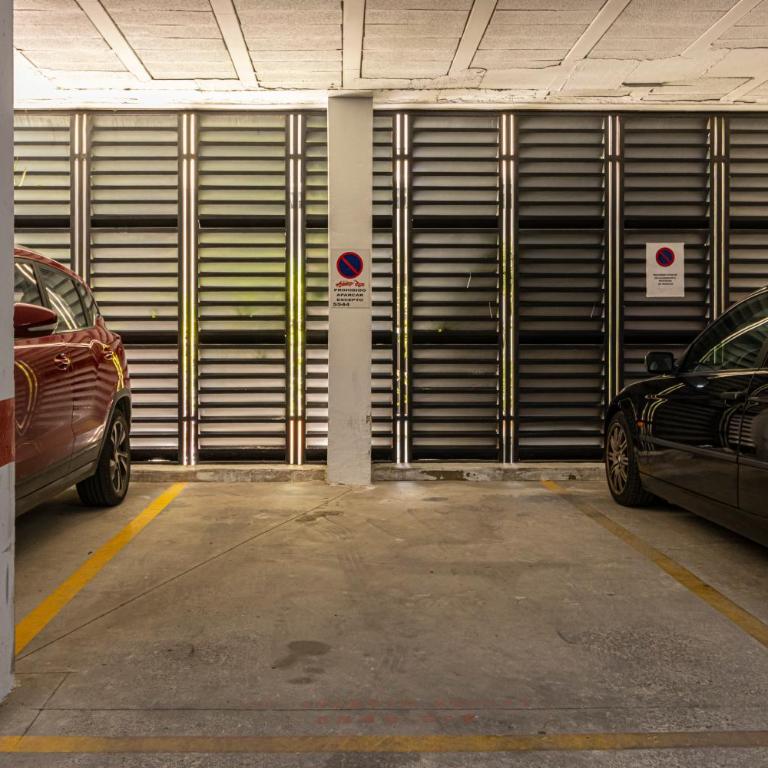 Allo Apartments Arroyo Ático Parking Centro 1 Habitación - Apartamento de 1 dormitorio - 37