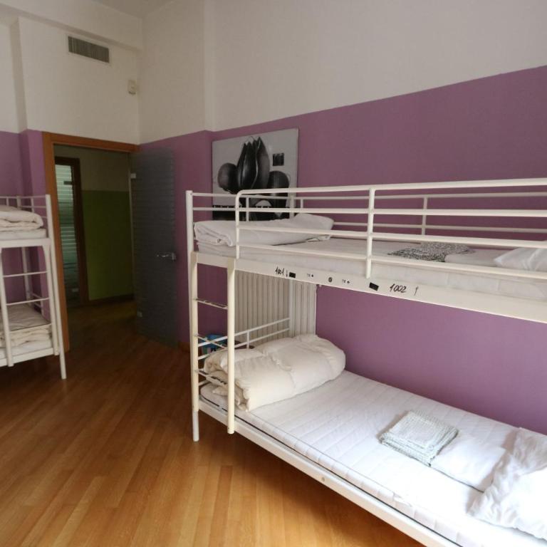 Panda Hostel - Posto Letto in Dormitorio Femminile con 6 Letti - 13