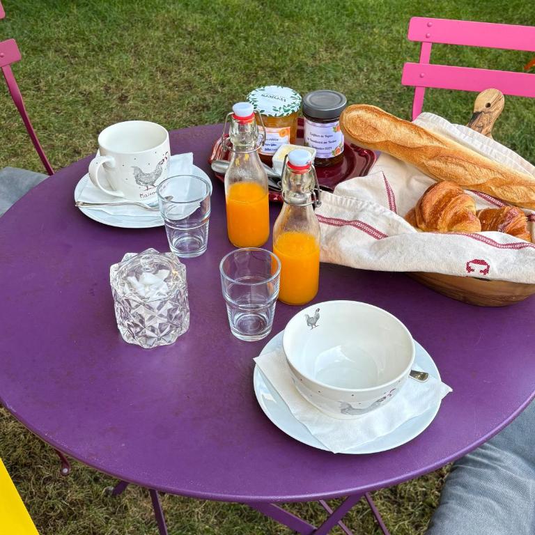 Maison sol en ciel Petit Dejeuner et Parking inclus - Chambre Double avec Salle de Bains Privative - 21