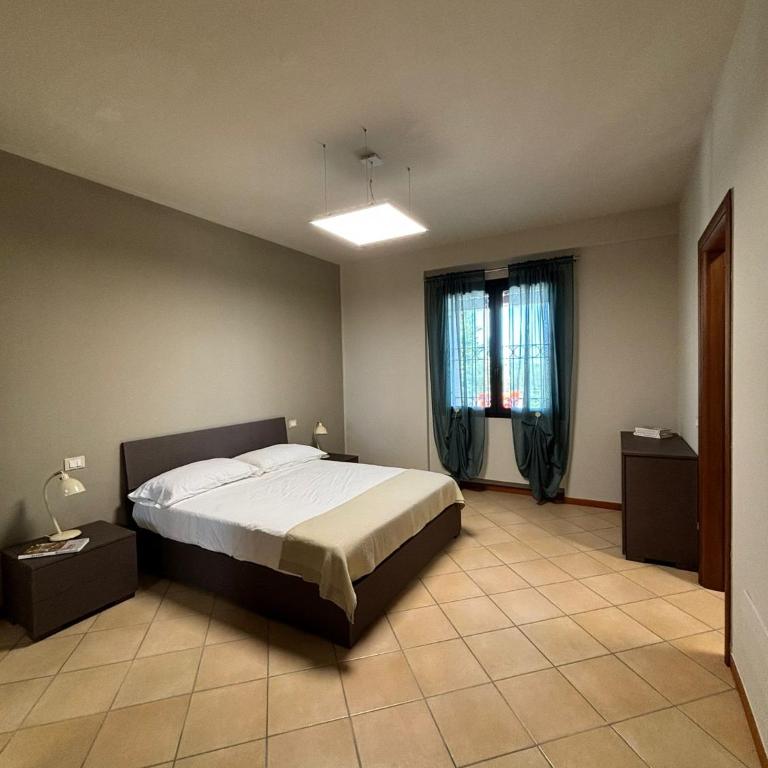 Padenghe Olive House - Ground-Floor Lake View Amid Olives - Casa con 2 Camere da Letto - 8