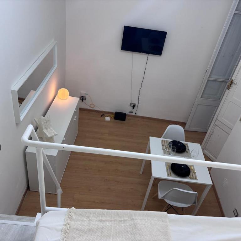 Golden Suite - un piccolo loft nel cuore di Roma - Casa con 1 Camera da Letto - 17