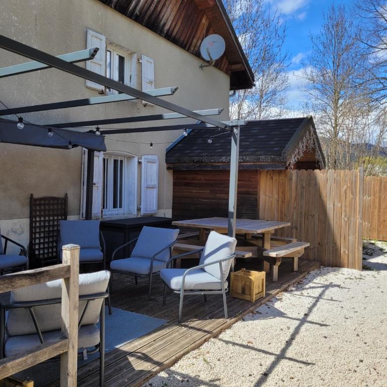 Gîte de charme au pied des pistes la bohème - Maison 1 Chambre - 39