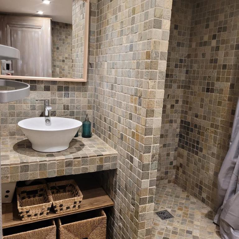 Gîte de charme au pied des pistes la bohème - Maison 1 Chambre - 41