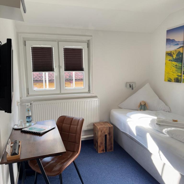 Hotel Hasen Kaufbeuren Allgäu - Standard Einzelzimmer - 1