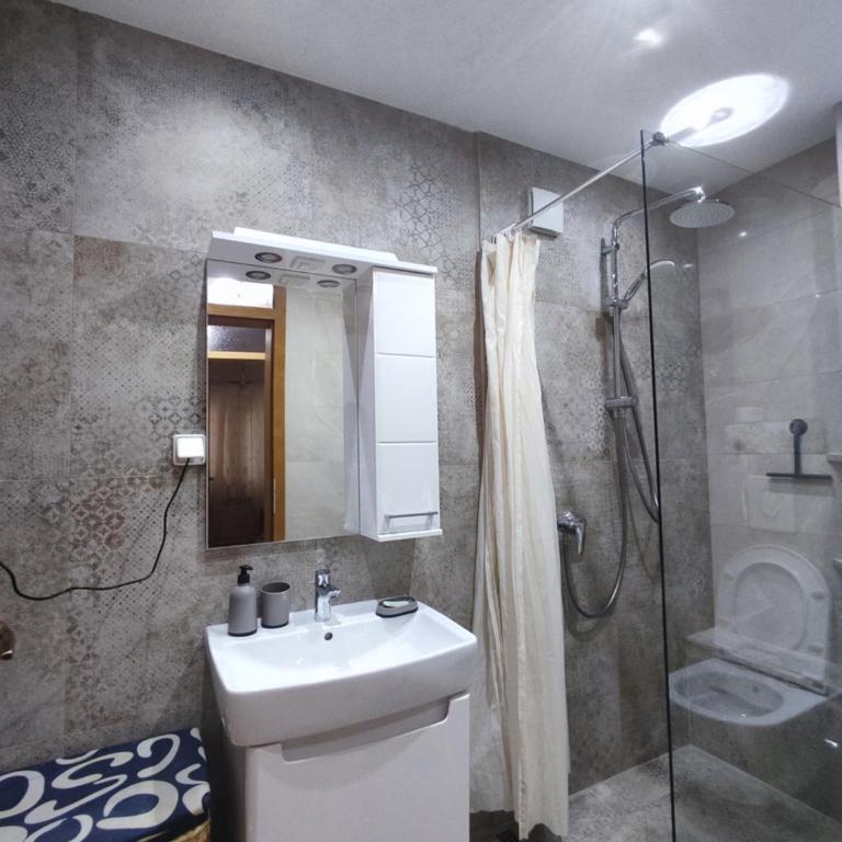 Old Town - Apartman sa 2 Spavaće Sobe - 16