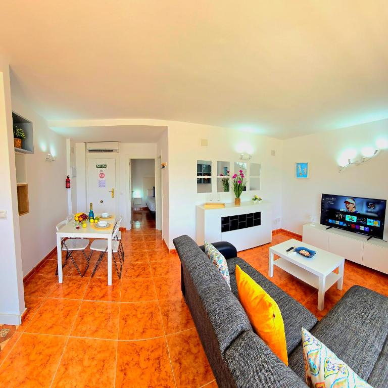 Apartment Lidia 2 front line beach, one bed - Apartamento de 1 dormitorio - 34