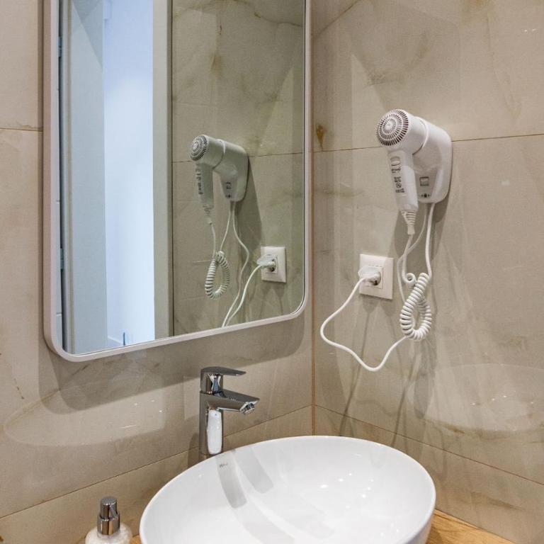 Villa del Sol Mostar - Three-Bedroom Villa - 10