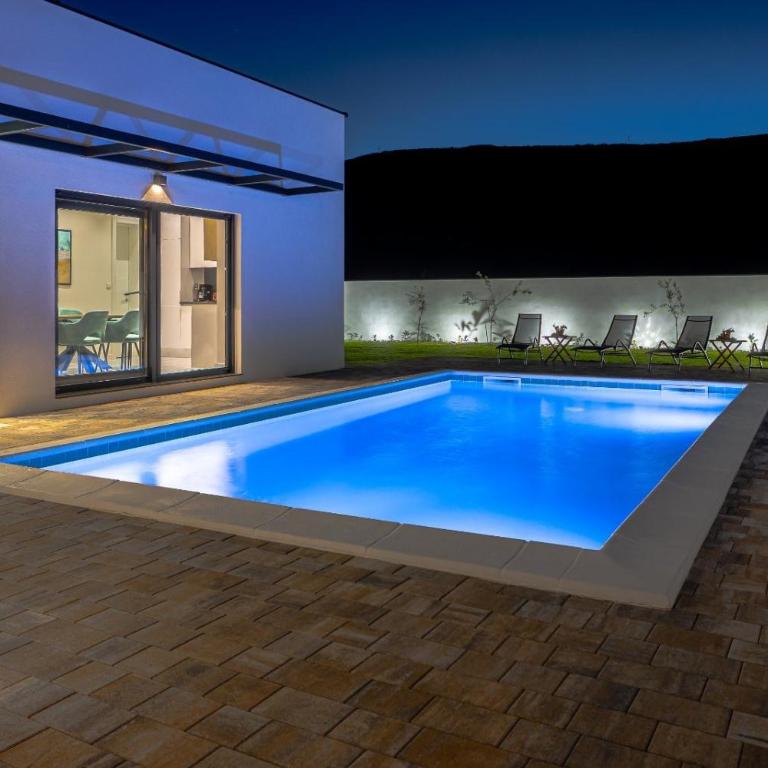 Villa del Sol Mostar - Three-Bedroom Villa - 1