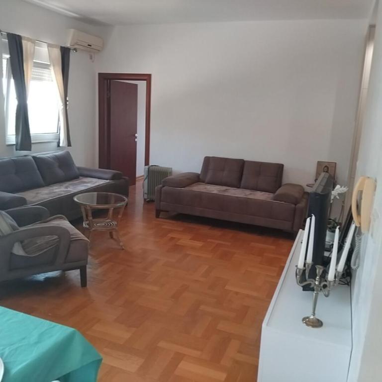 Hidden Oasis Apartment in Budva - Apartman sa 1 Spavaćom Sobom - 4