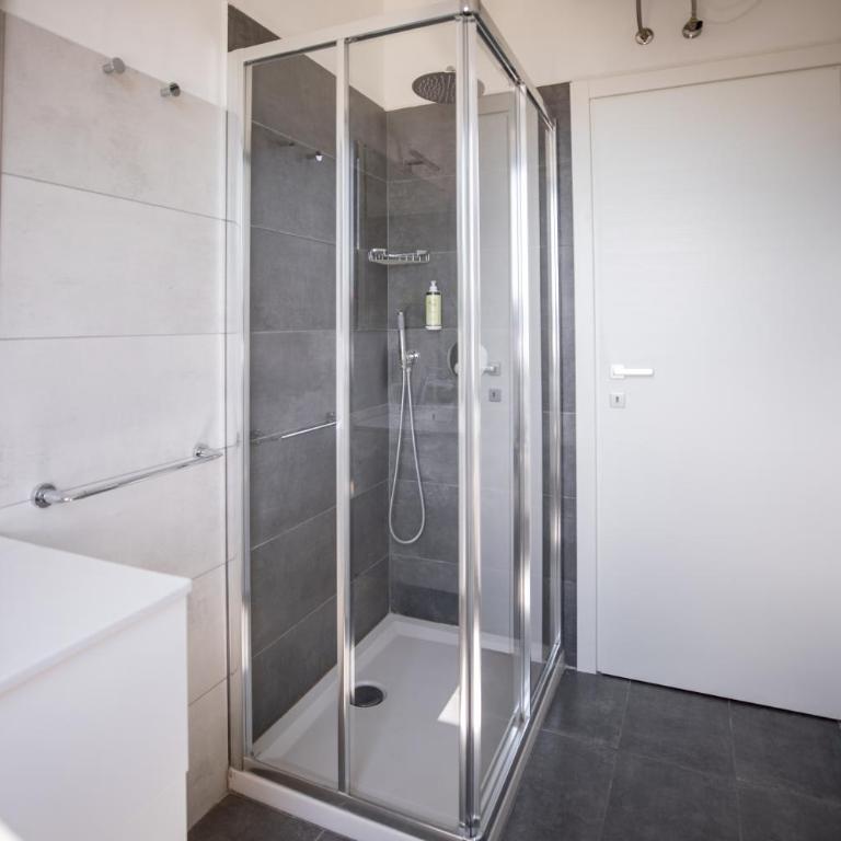 CASA MARTINA by Design Studio - Appartamento con 2 Camere da Letto - 37