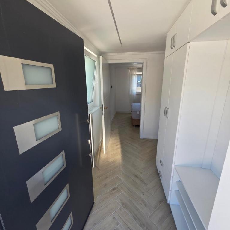 Green Home - One-Bedroom Apartment - 10