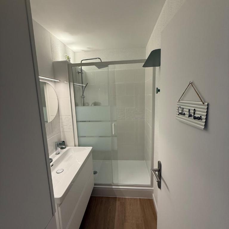 Studio cosy vue mer - 4 voyageurs - Appartement 1 Chambre - Vue sur Mer - 9