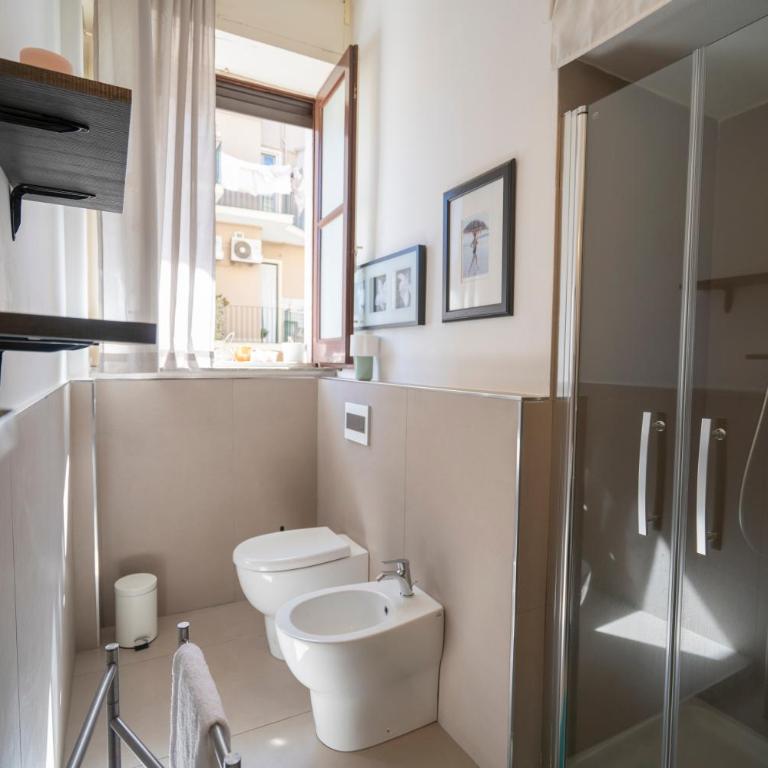 Living Simply - Double or Twin Room - 1
