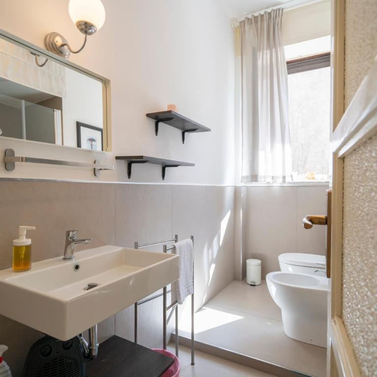 Living Simply - Double or Twin Room - 9