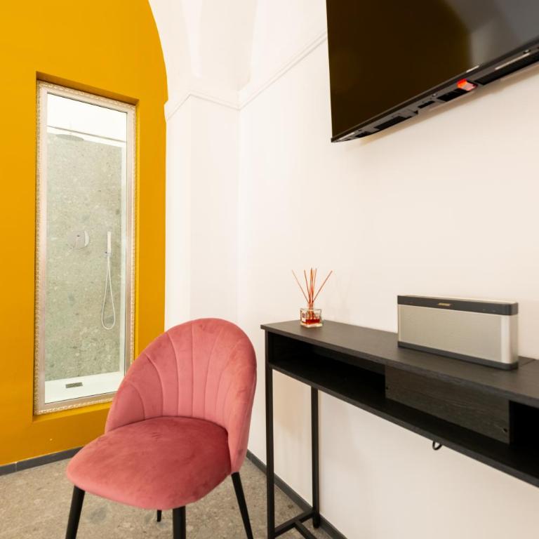 MURAT URBAN Suite - Ampia Camera Matrimoniale - 8