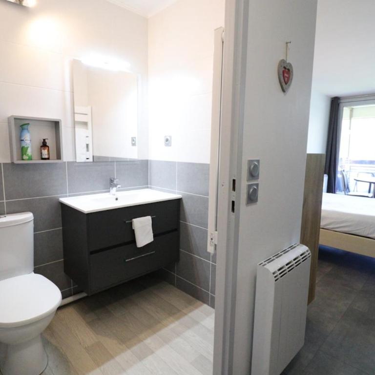Appartement Belle étoile - Cure, ski & spa - Studio - Vue sur Montagne - 4