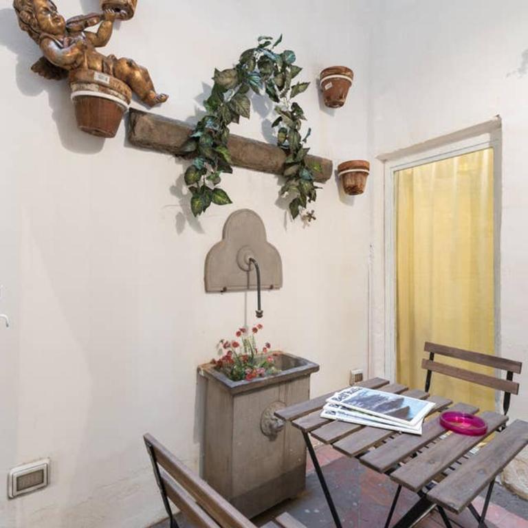 Keys of Italy -F4 Santa Croce one bedroom - One-Bedroom Apartment - 5