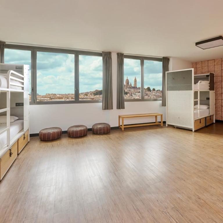 Generator Paris - Lit dans Dortoir pour Femmes de 8 Lits - 5