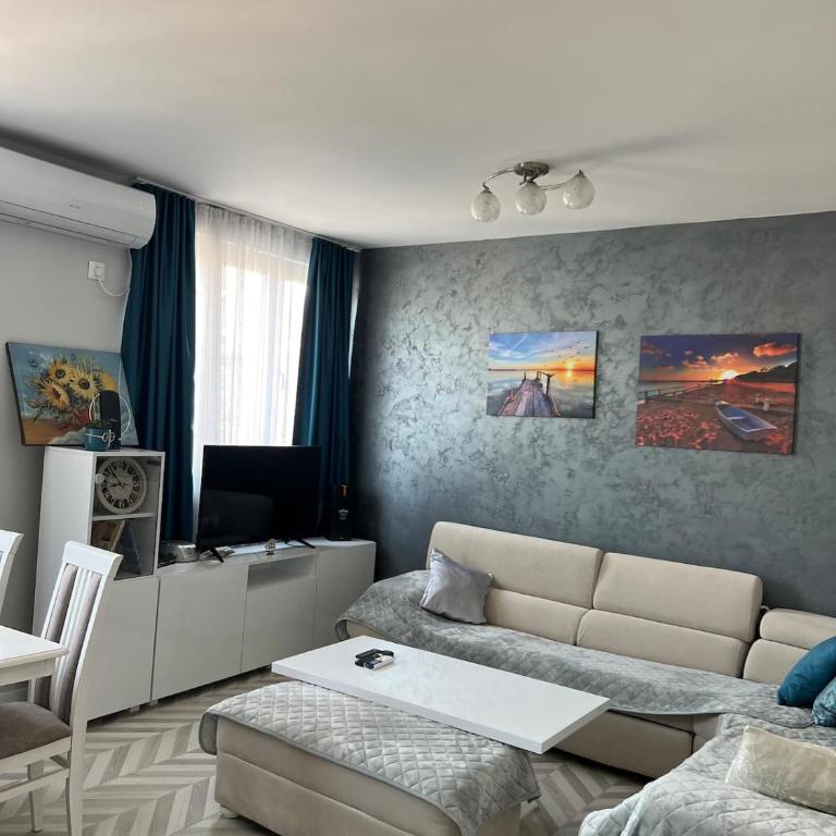 Urban Nest Podgorica - Cozy and Central Hideaway - One-Bedroom Apartment - 1
