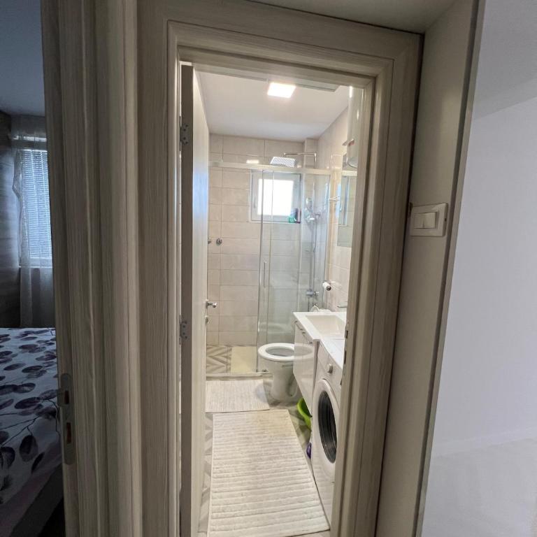 Urban Nest Podgorica - Cozy and Central Hideaway - One-Bedroom Apartment - 10