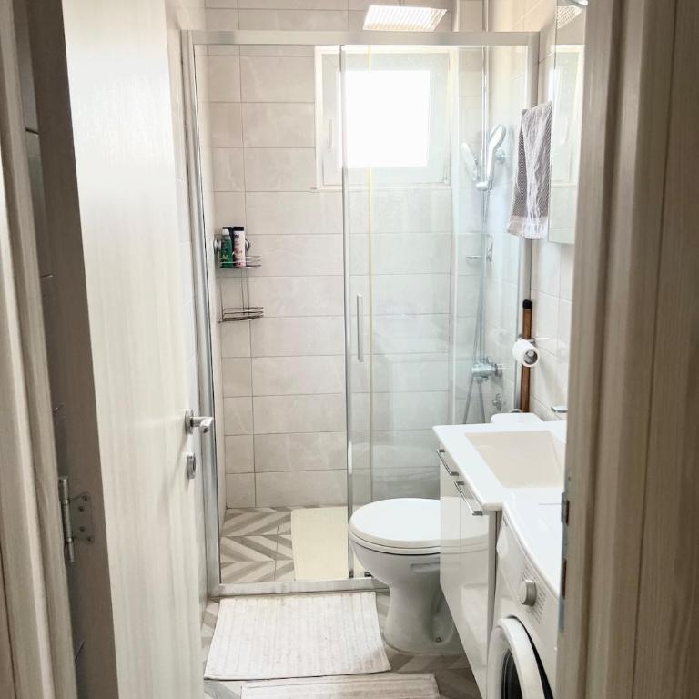 Urban Nest Podgorica - Cozy and Central Hideaway - One-Bedroom Apartment - 11