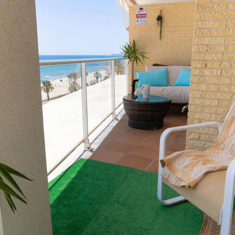Ático en Primera línea de playa con garaje - Apartamento con vistas al mar - 5
