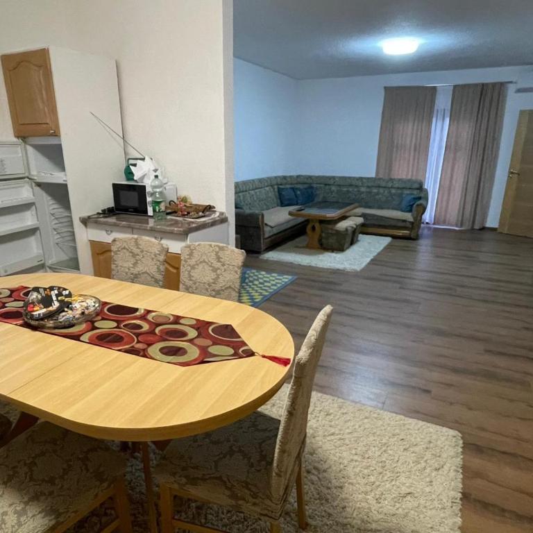 EDina Apartman - Two-Bedroom Apartment - 7