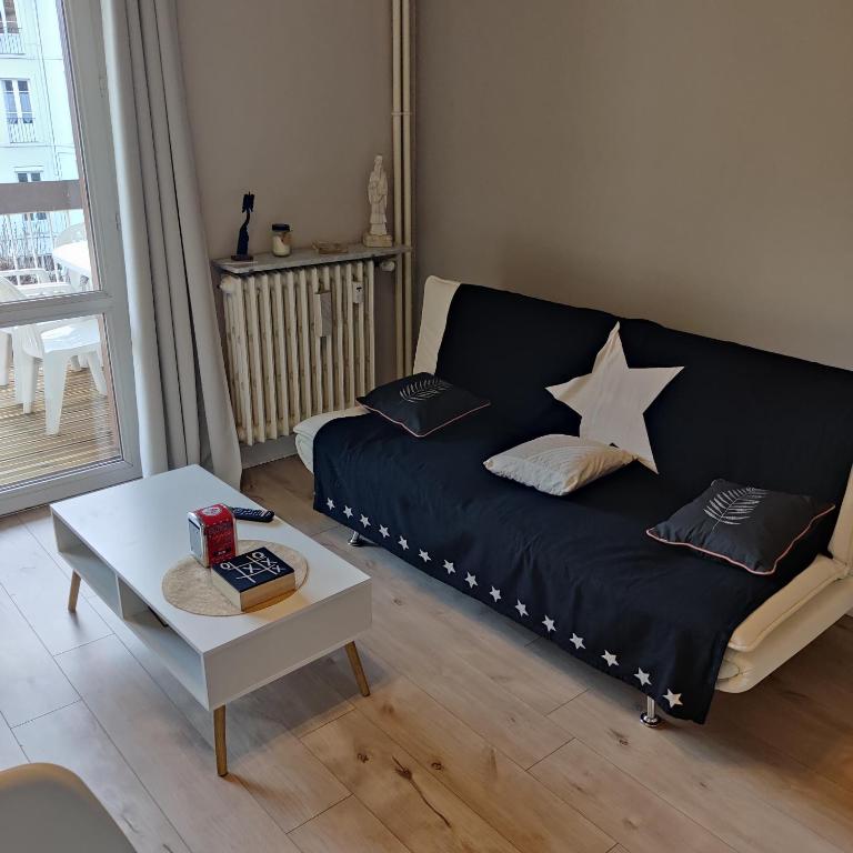 Appartement T2 avec terrasse Luchon - One-Bedroom Apartment - 11