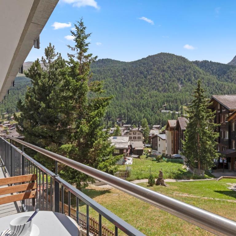 Zermatt, 4 pers, 3 lits - Balcon avec vue et petit jardin - Apartment mit 2 Schlafzimmern - 2