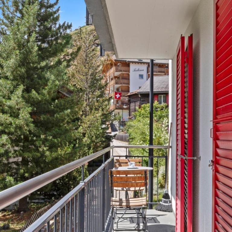 Zermatt, 4 pers, 3 lits - Balcon avec vue et petit jardin - Apartment mit 2 Schlafzimmern - 36