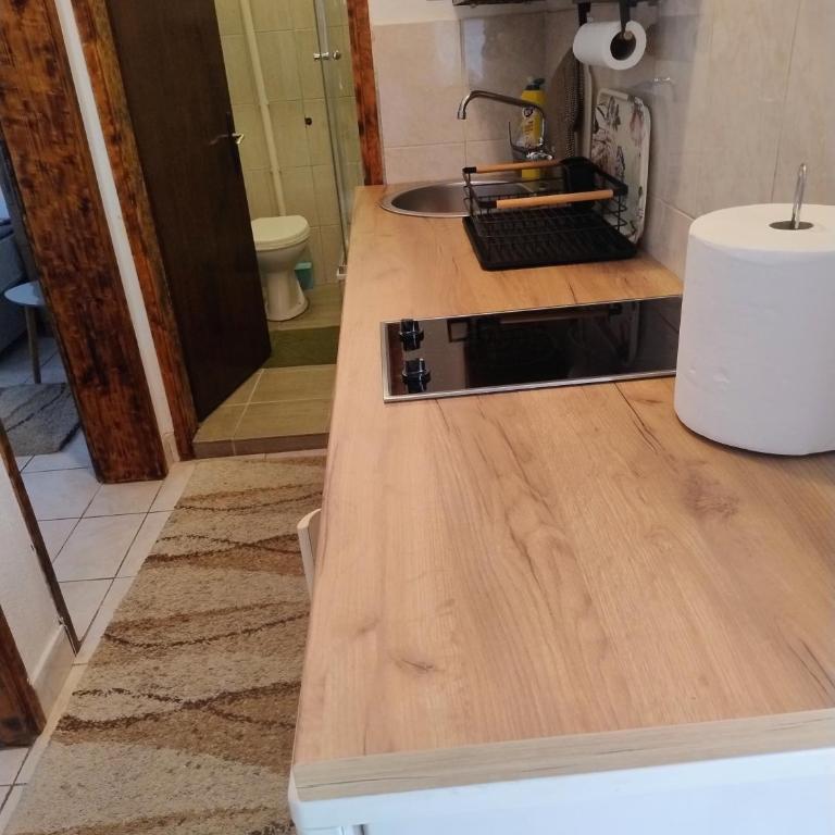 Apartman V,P - Two-Bedroom Apartment - 12